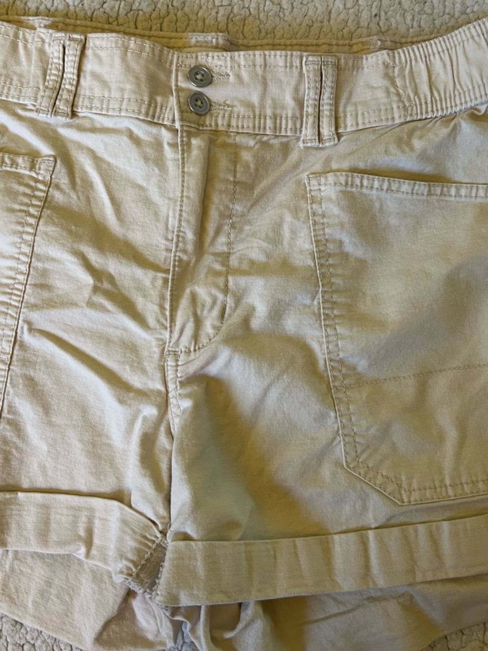 Time and Tru Women's Khaki Cargo Shorts
